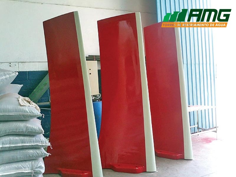 Refurbished propeller blades