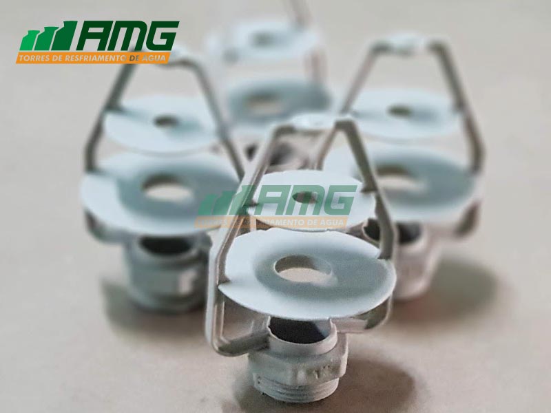 Three-stage water sprinkler nozzle