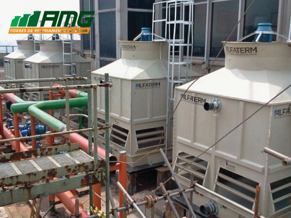 Assembly of water cooling towers model ASP 710
