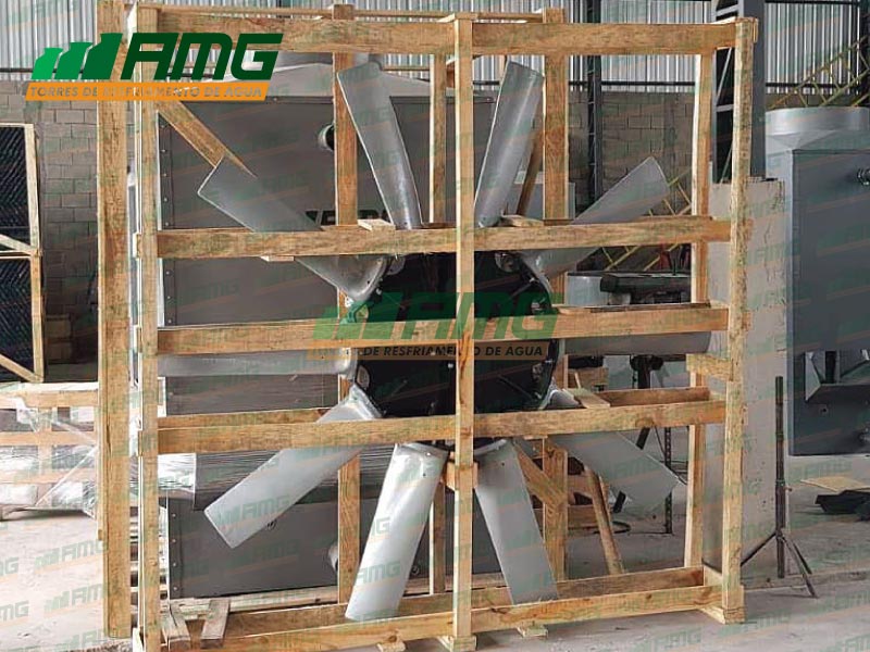 Water cooling tower propeller maintenance