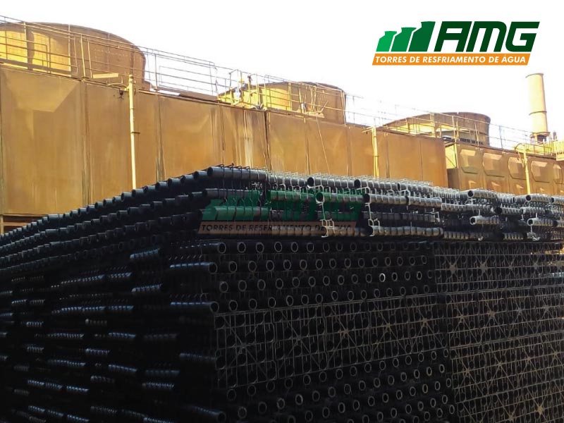 Relleno tubular en torre de enfriamiento