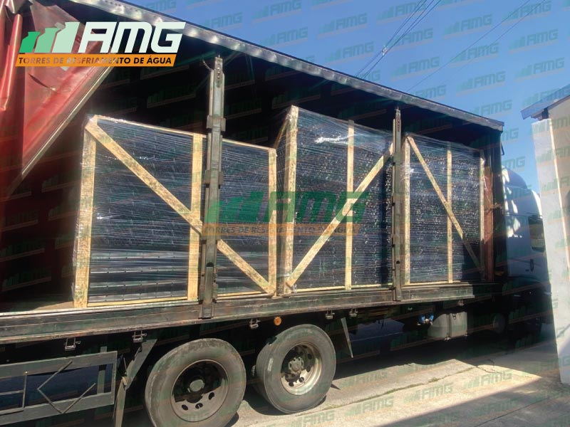 Material de relleno para torre de enfriamiento con destino a Paulínia/SP, Brasil.