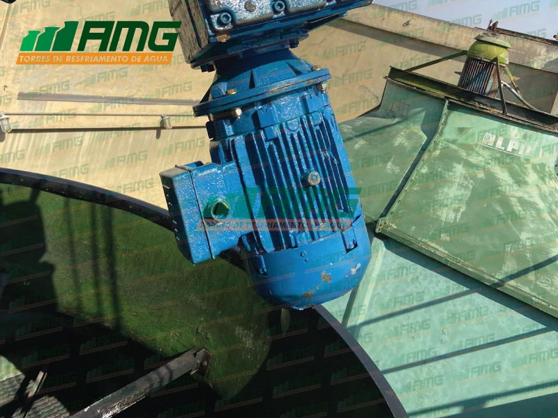 Mantenimiento de motores y reductores de torre de enfriamiento