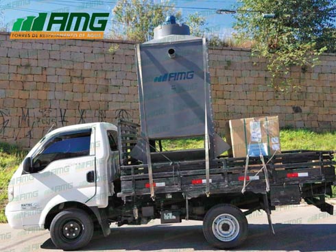 Torre de Resfriamento destino Rio Grande da Serra SP - AMG fornece modelo para operação com água quente a 80 °C